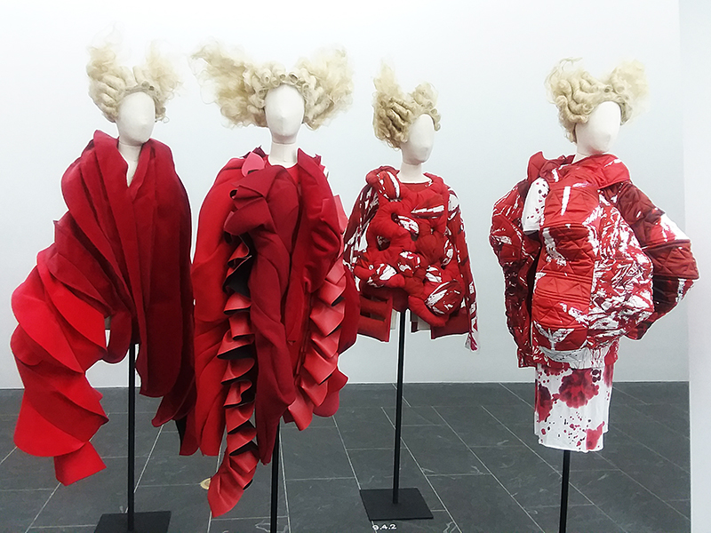 comme des garcons art of the in between